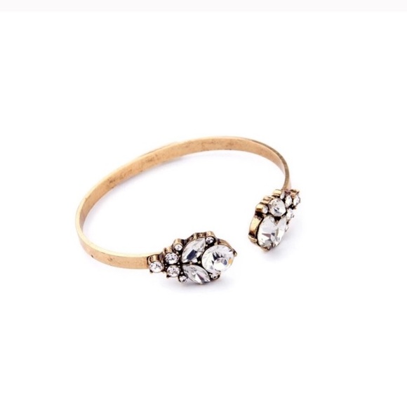 🚨20% Off Bundles🚨 Crystal Cuff Bracelet - Picture 2 of 3